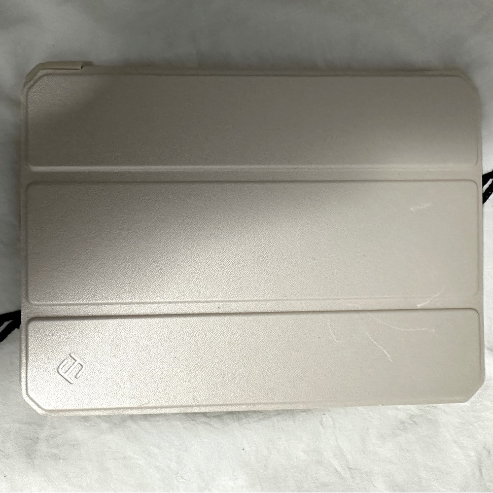Fintie Hybrid Slim case